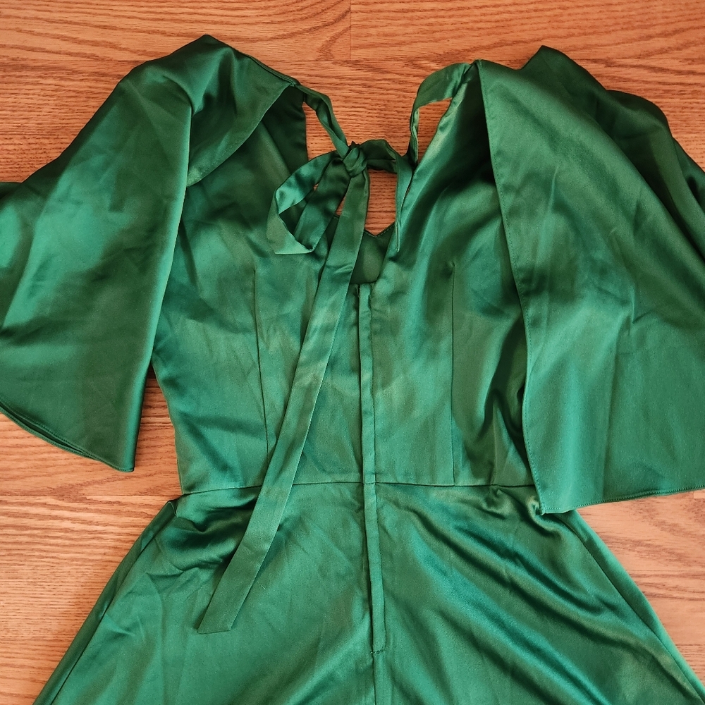 NWT Voodoo Vixen Elegant Green Dress, Size M - Picture 6 of 10